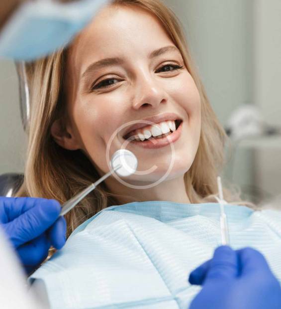 dentist-image5-copyright dentist-image5-copyright
